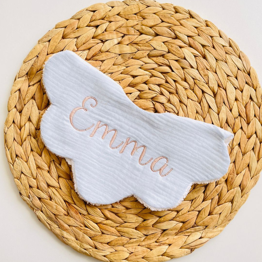 Babero Personalizado Individual – Bordado con nombre 032