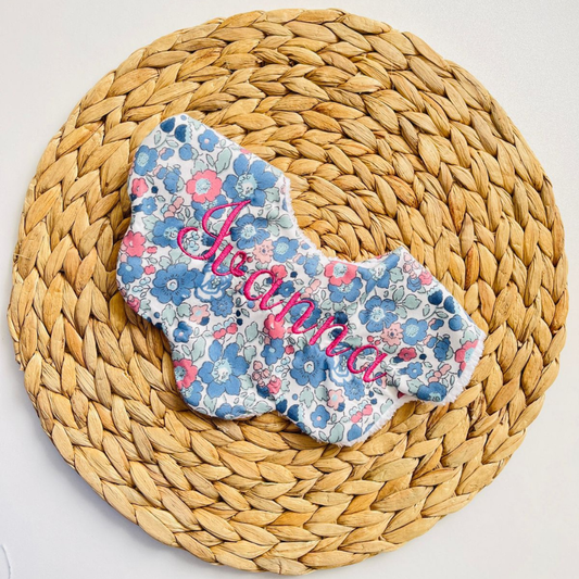 Babero Personalizado Individual – Bordado con nombre 016